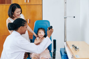 ophtalmologue enfant infantile glaucoma